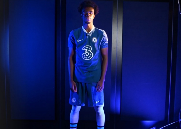 星空体育app-罗马诺：切尔西不接受外租楚克乌梅卡，只考虑永久转会方案