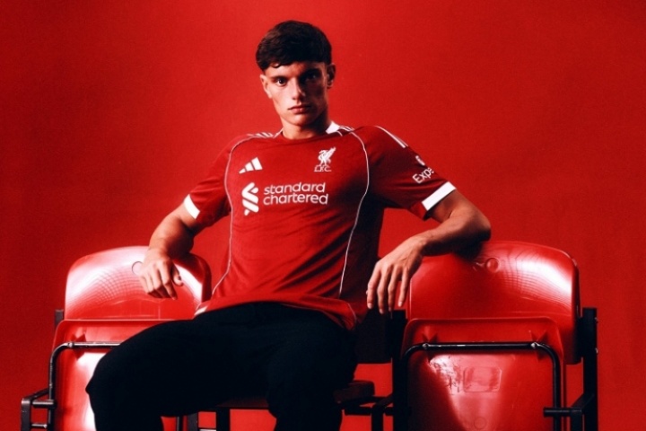 领跑全欧利物浦官宣第7签莱奥尼，今夏投入已超3.3亿欧